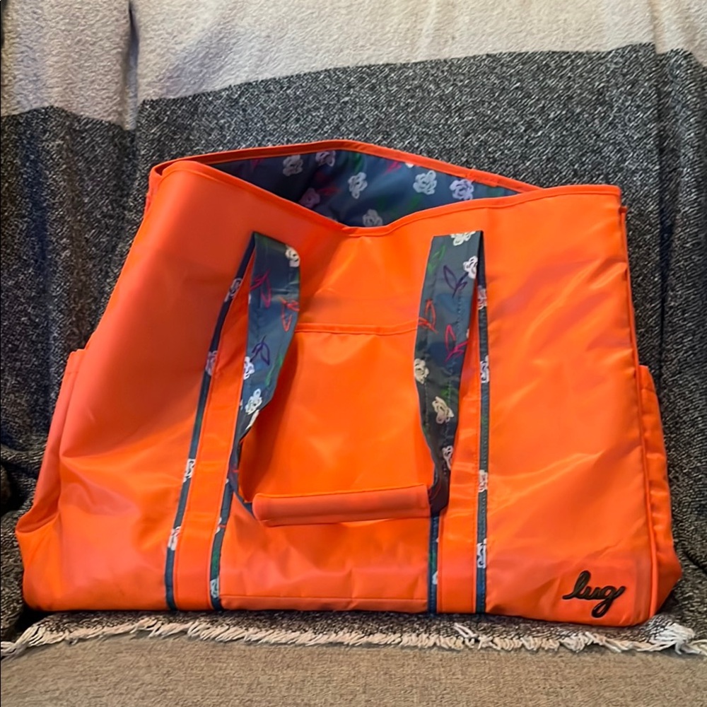 Lug Rover Tote Bag